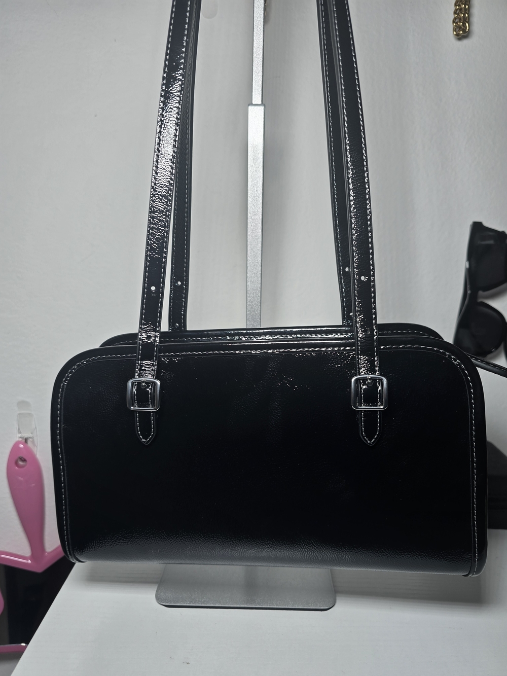 Coach Swing Zip Black Patent Leather - Picture 3 of 3
